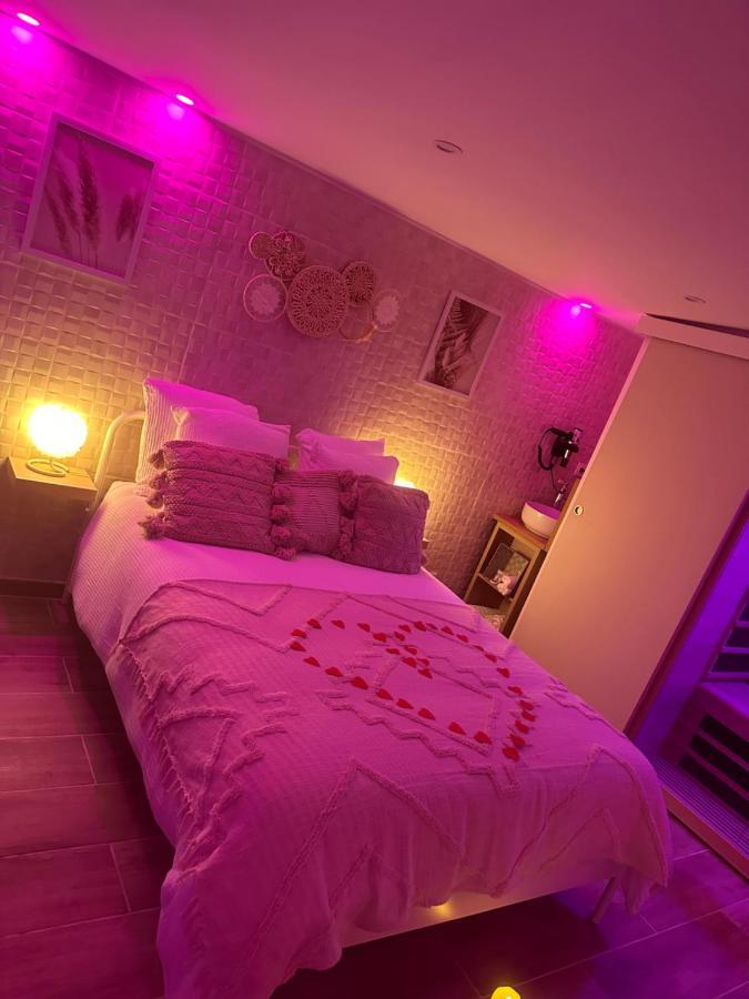 Love Room. Une Bulle D Evasion. 莱斯 外观 照片
