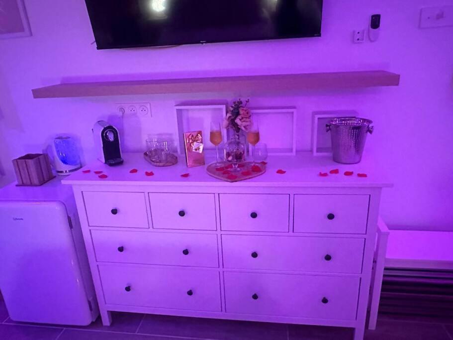 Love Room. Une Bulle D Evasion. 莱斯 外观 照片